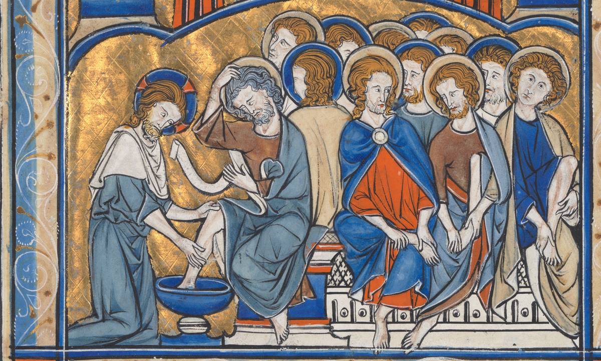 Enluminure médiévale : le Christ, à genoux devant un bassin, lave les pieds de saint Pierre, sous le regard des apôtres, exemple de l’autorité qui se fait service.